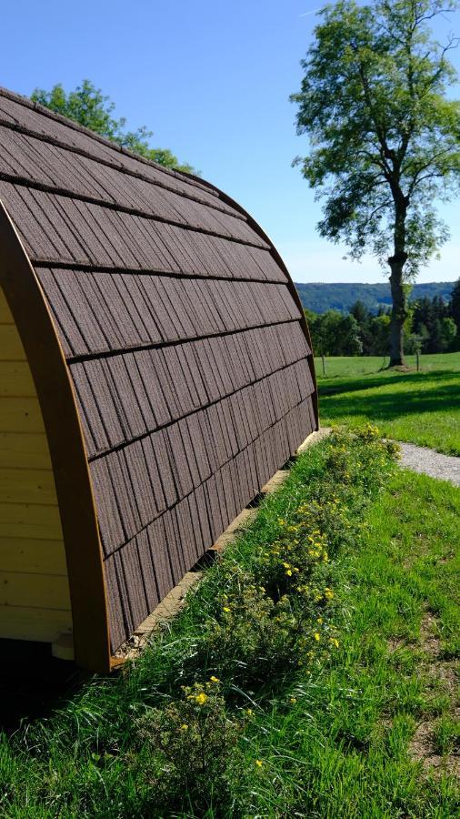 Les Roulottes De La Ferme Des Chanaux Bauernhof Saint-Julien-d'Ance